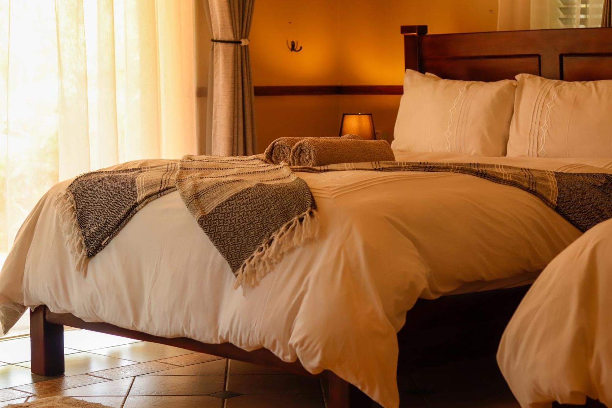 Room In Villa - Zambezi Family Lodge - Elephant Room Victoria Falls Exteriör bild